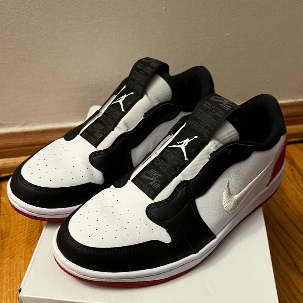 Nike Air Jordan 1 Retro Low Slip Women size 7.5 Men Size 6